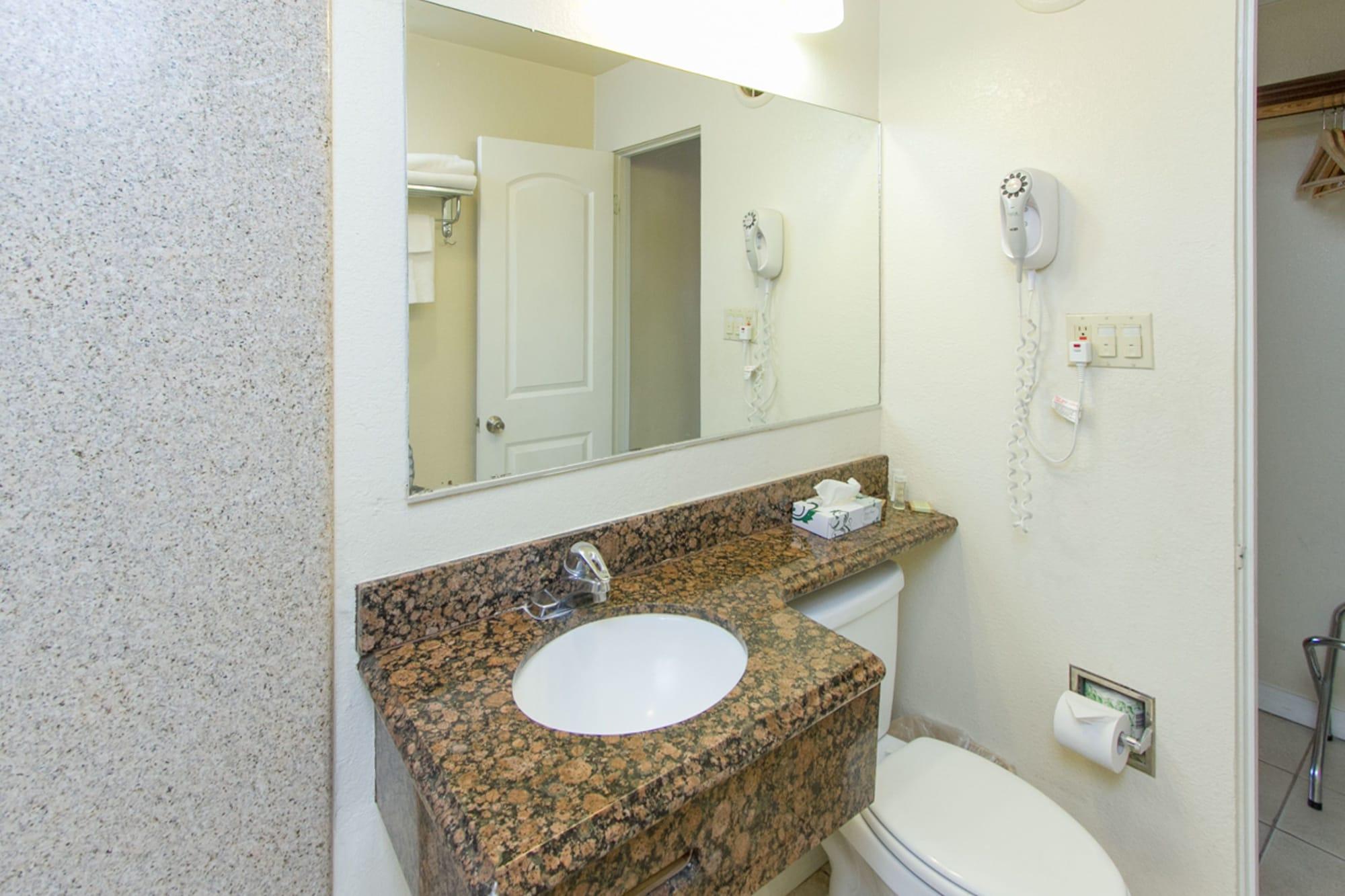Surestay By Best Western Fresno Central Dış mekan fotoğraf