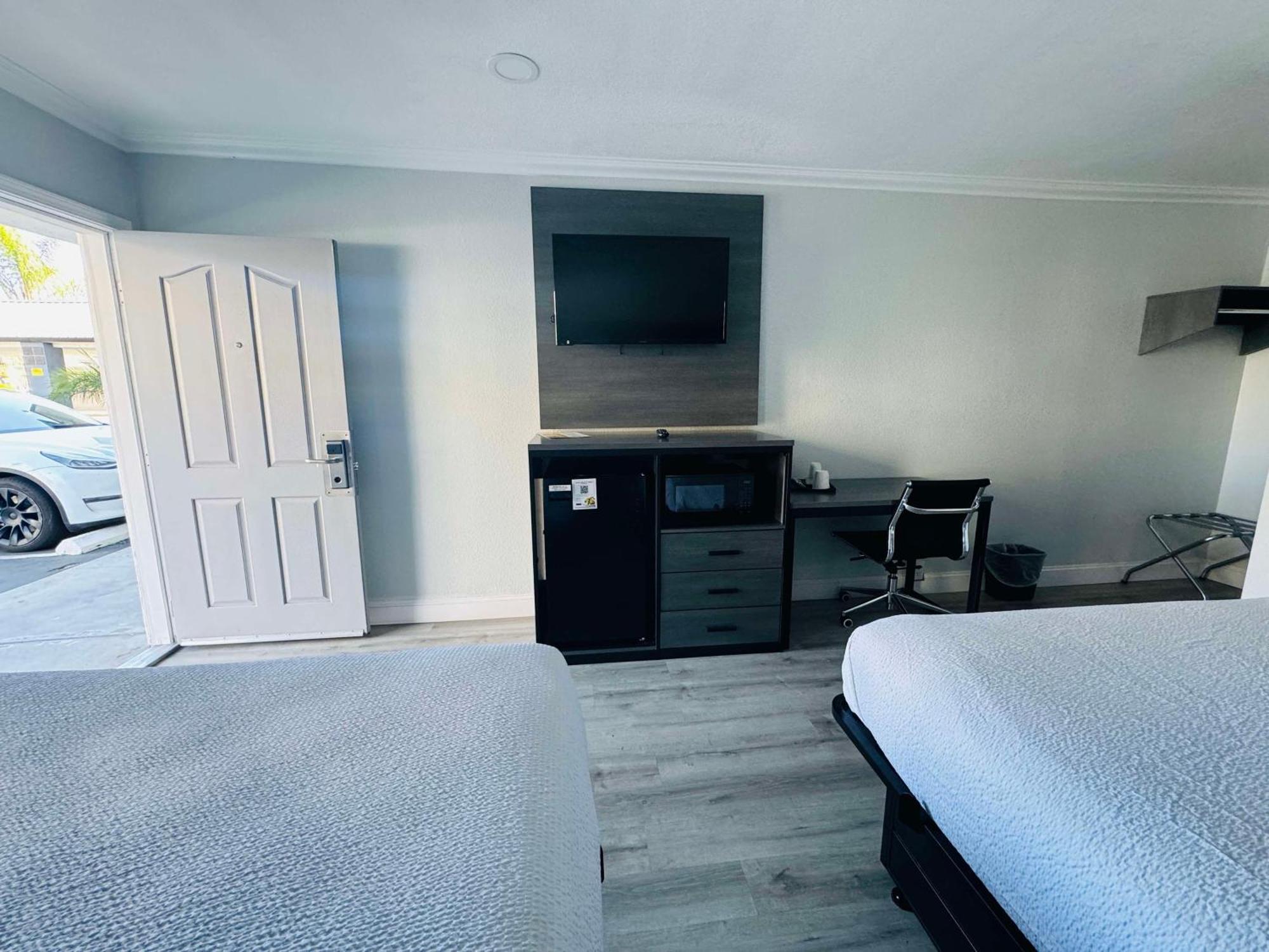 Surestay By Best Western Fresno Central Dış mekan fotoğraf