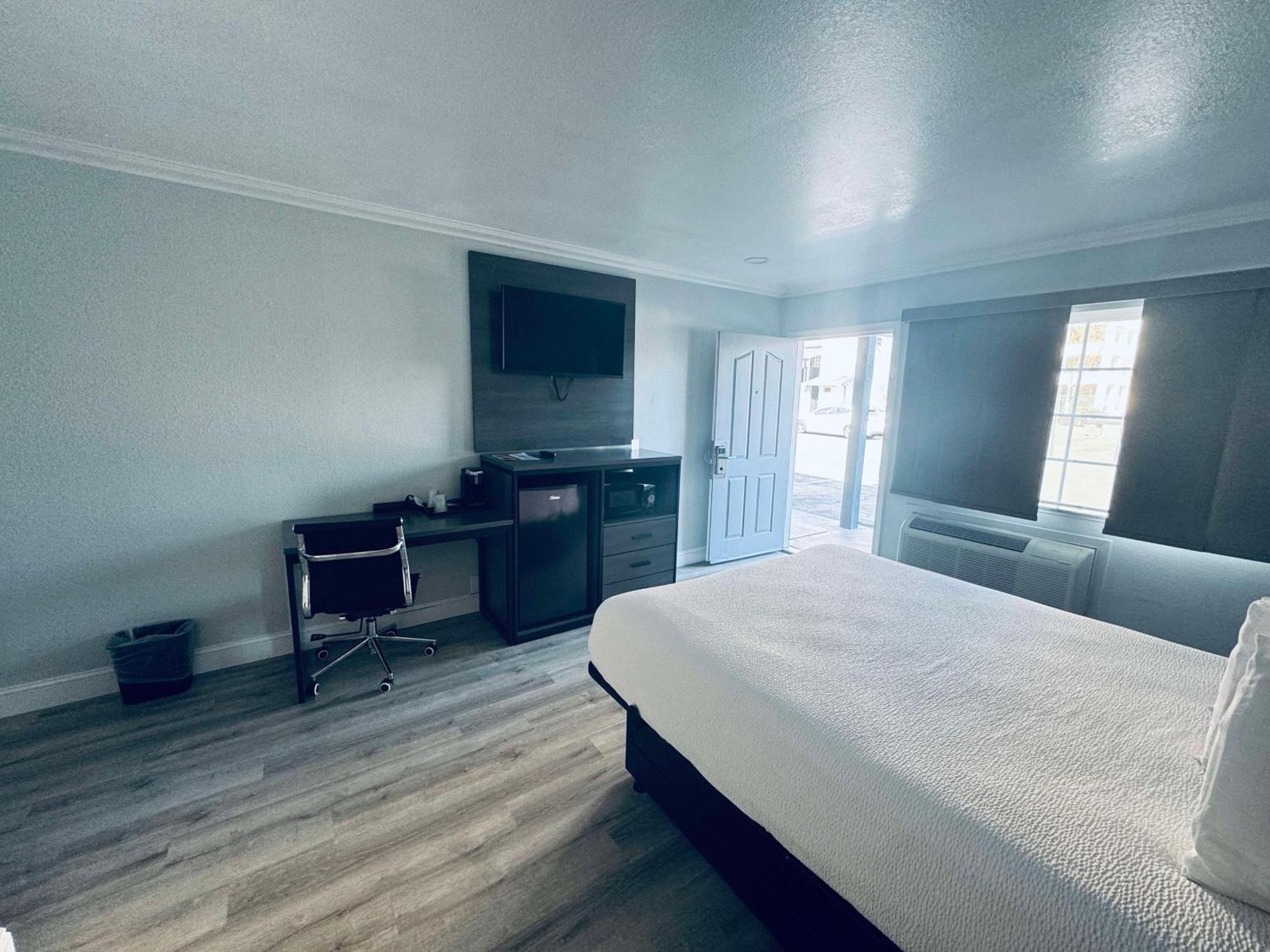 Surestay By Best Western Fresno Central Dış mekan fotoğraf