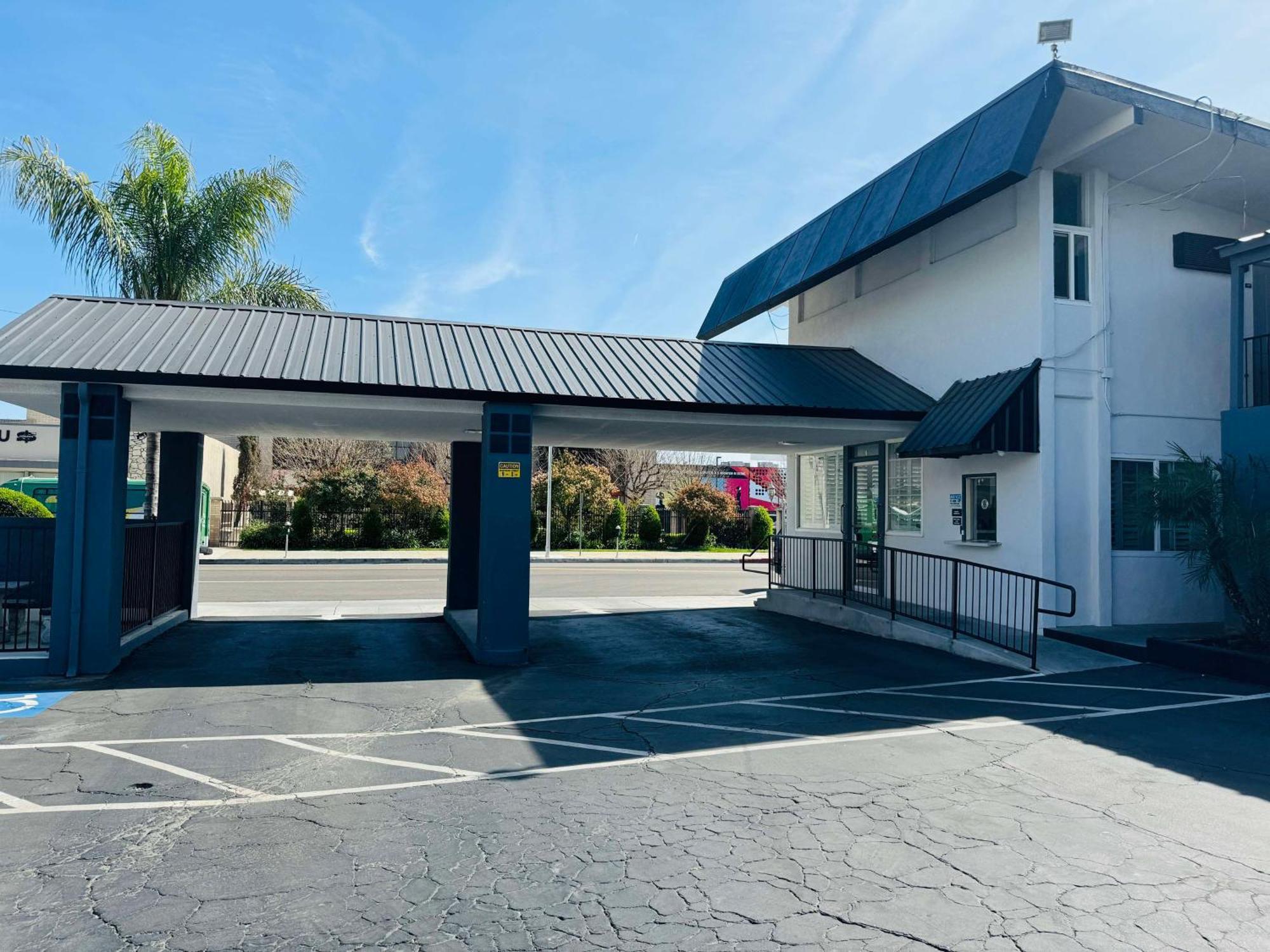 Surestay By Best Western Fresno Central Dış mekan fotoğraf