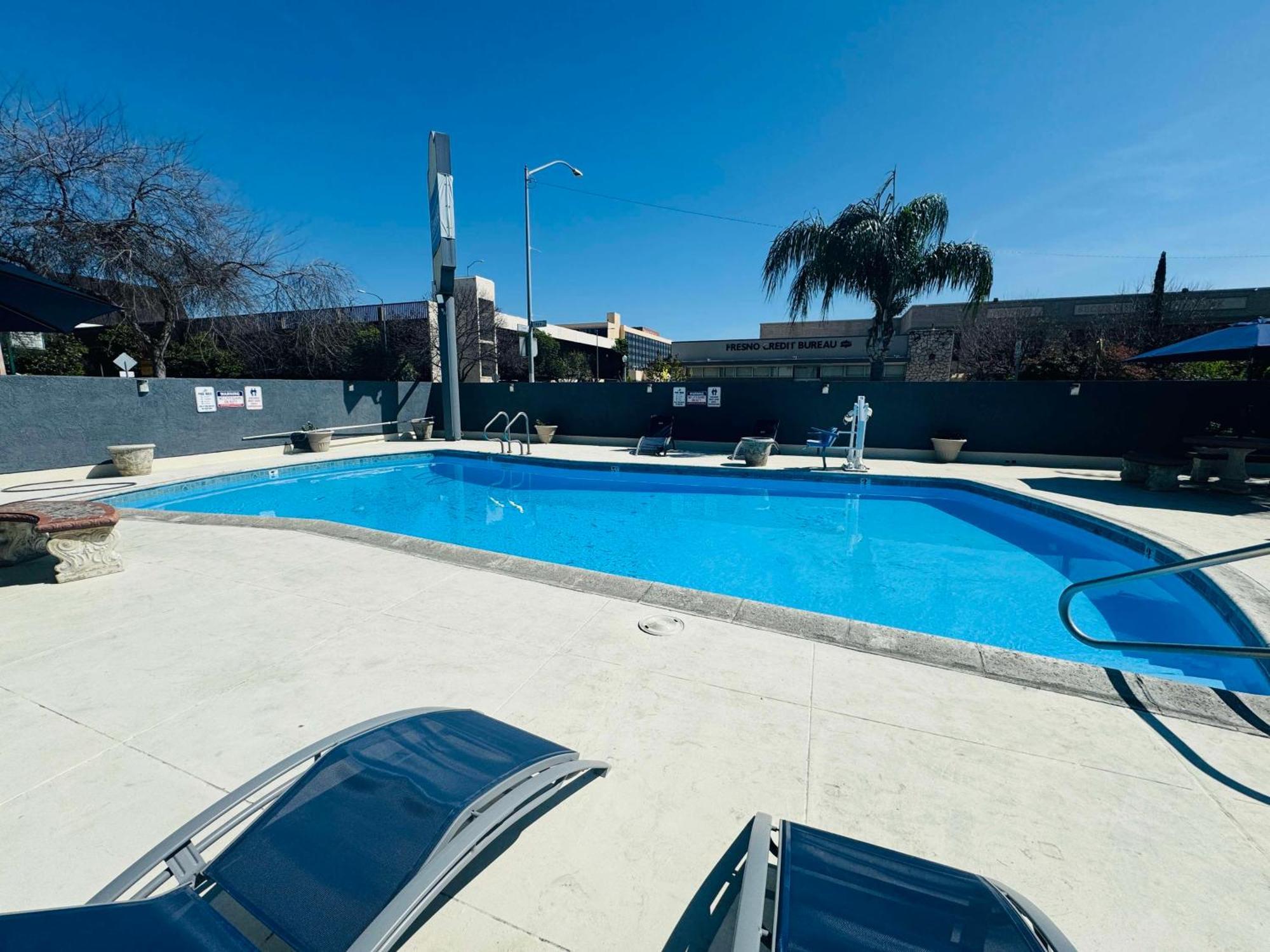 Surestay By Best Western Fresno Central Dış mekan fotoğraf