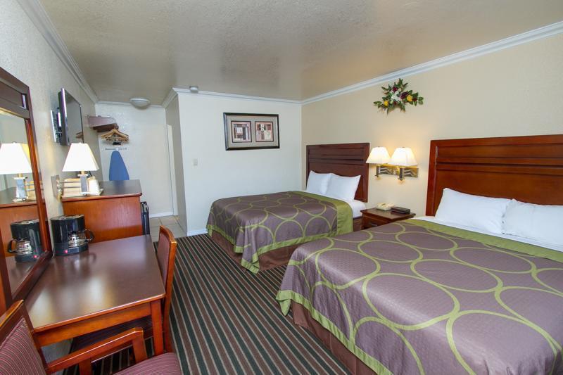 Surestay By Best Western Fresno Central Dış mekan fotoğraf