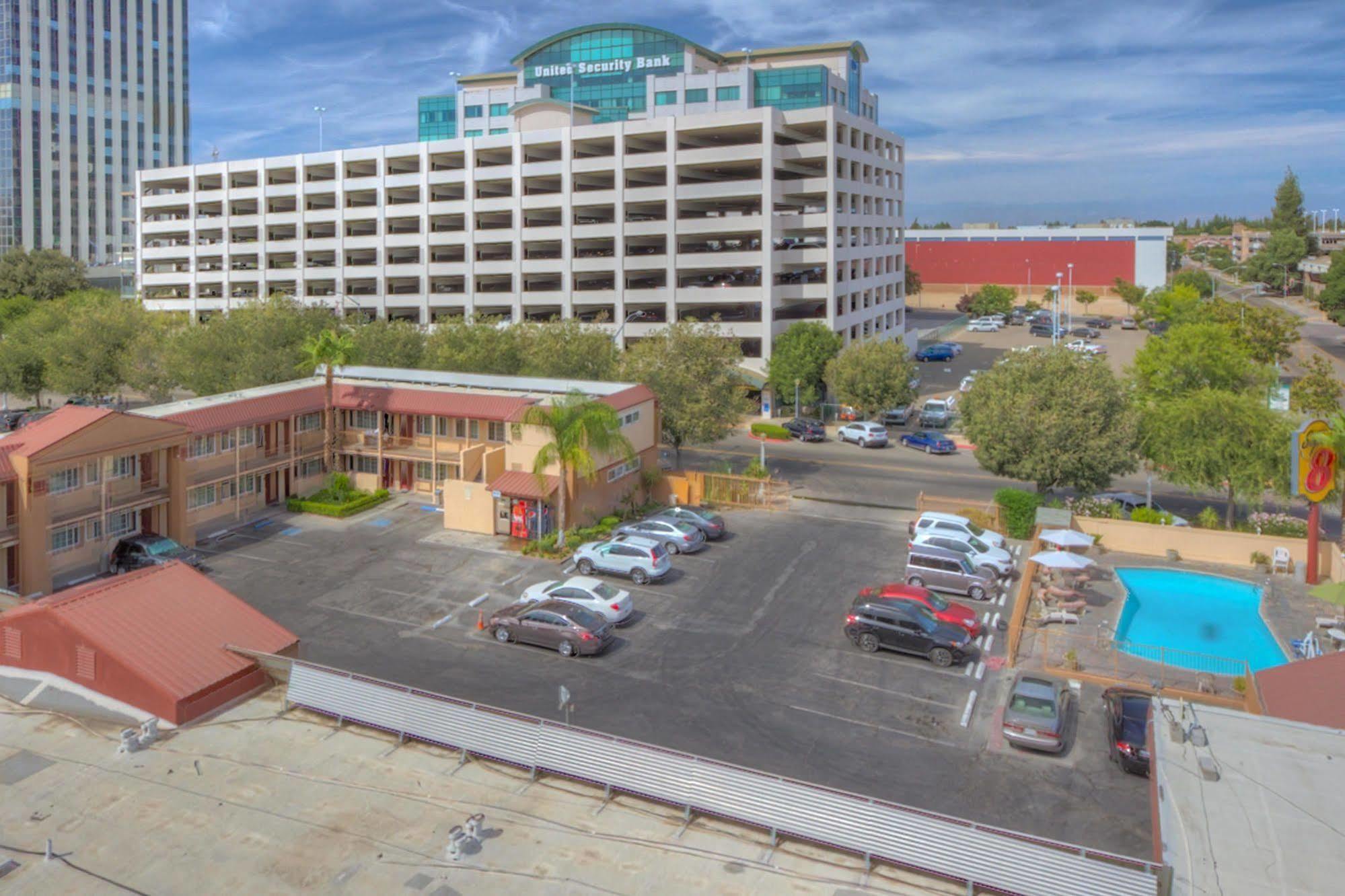 Surestay By Best Western Fresno Central Dış mekan fotoğraf
